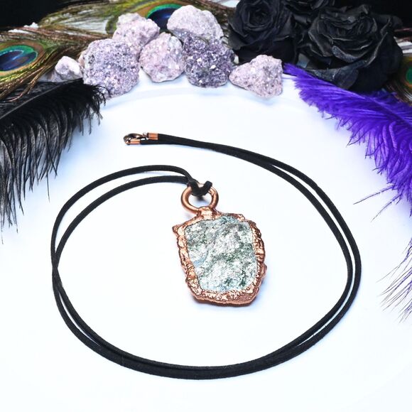 Shimmery Green Fuchsite Electroformed Copper Pendant - Picture 6 of 7